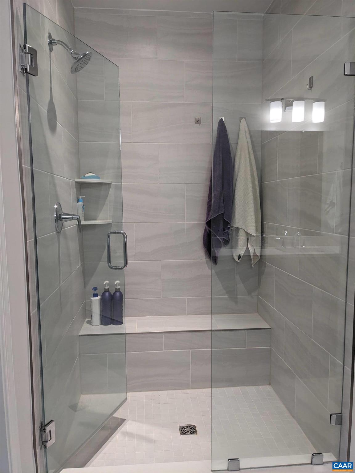 SPRING HILL - Residential Lease