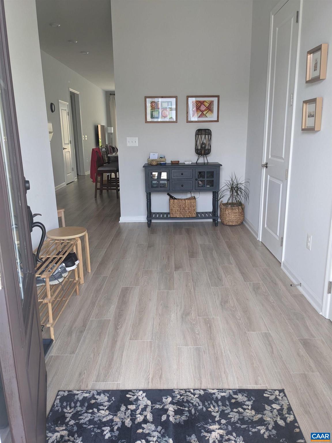 SPRING HILL - Residential Lease