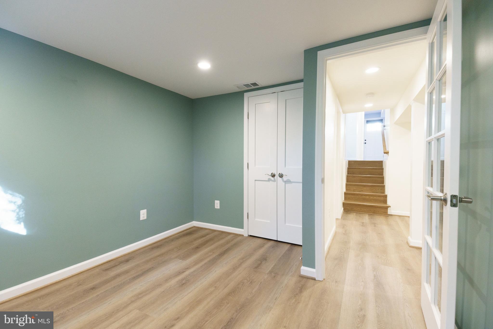 SUNNY RIDGE ESTATES - Residential