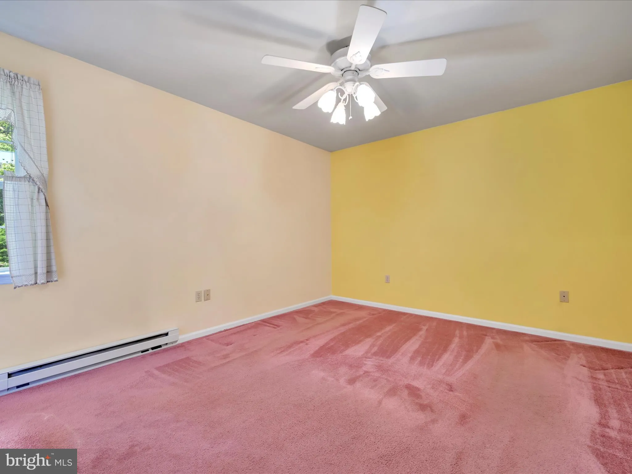 Auburn, Pennsylvania 17922, United States, 3 Bedrooms Bedrooms, ,2 BathroomsBathrooms,Residential,Active,155542