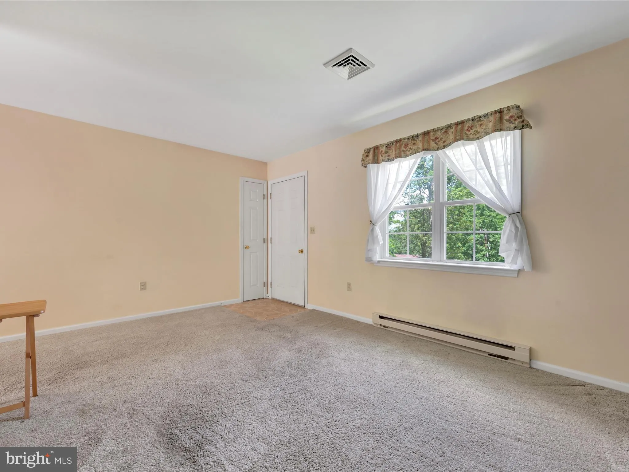 Auburn, Pennsylvania 17922, United States, 3 Bedrooms Bedrooms, ,2 BathroomsBathrooms,Residential,Active,155542