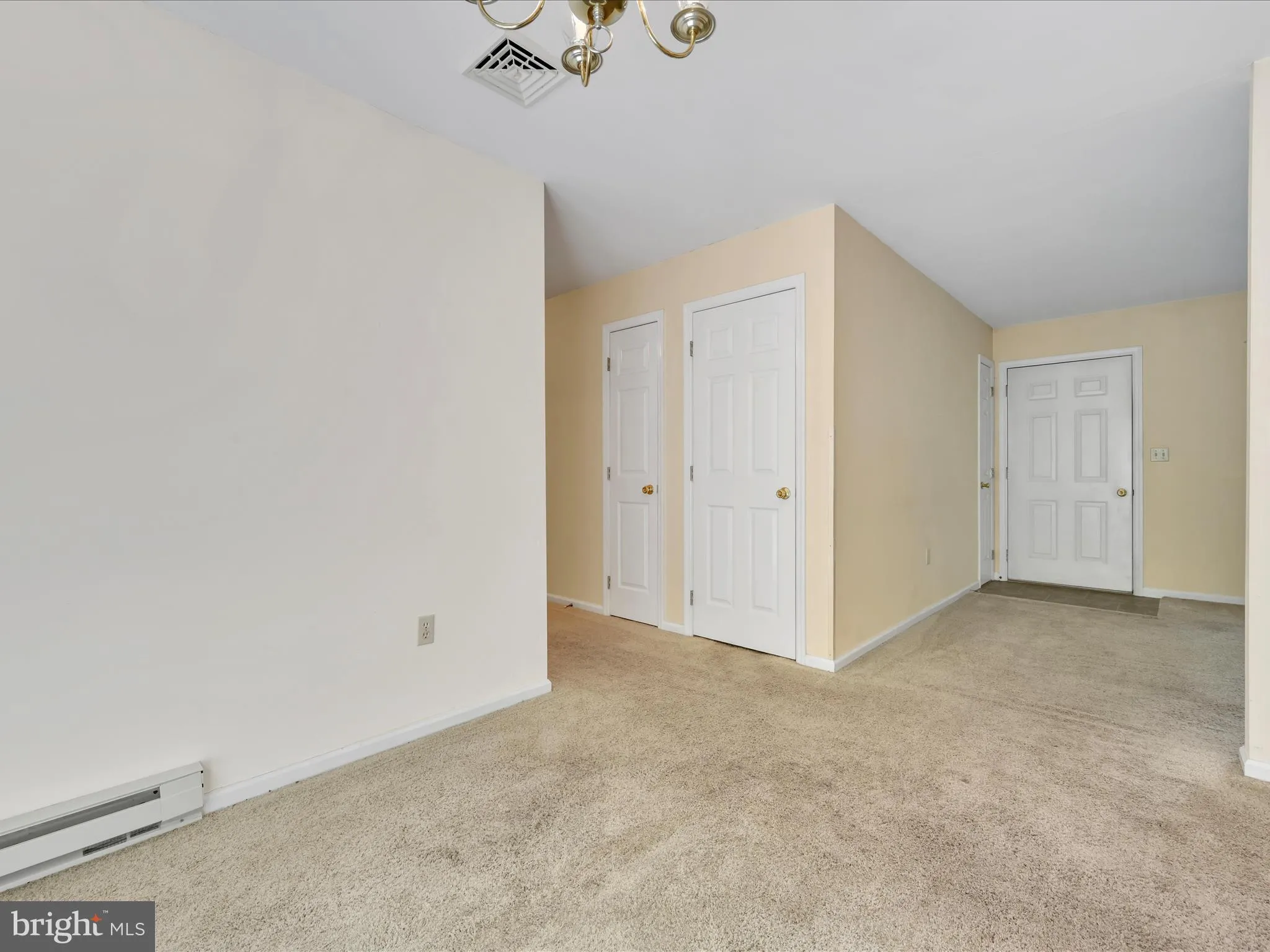 Auburn, Pennsylvania 17922, United States, 3 Bedrooms Bedrooms, ,2 BathroomsBathrooms,Residential,Active,155542