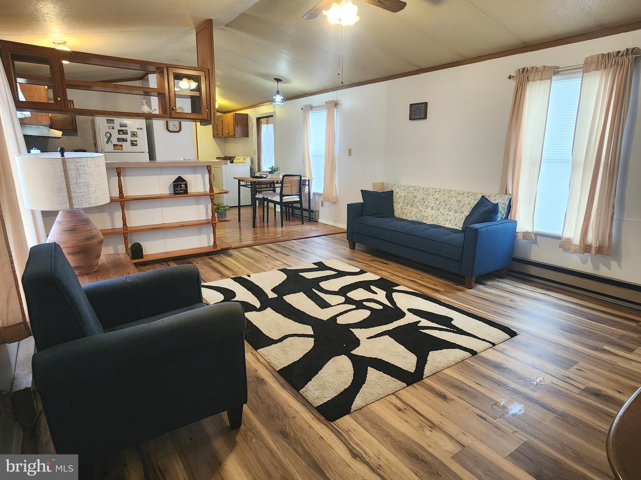 55 SHIPPENSBURG MOBILE ES TP-