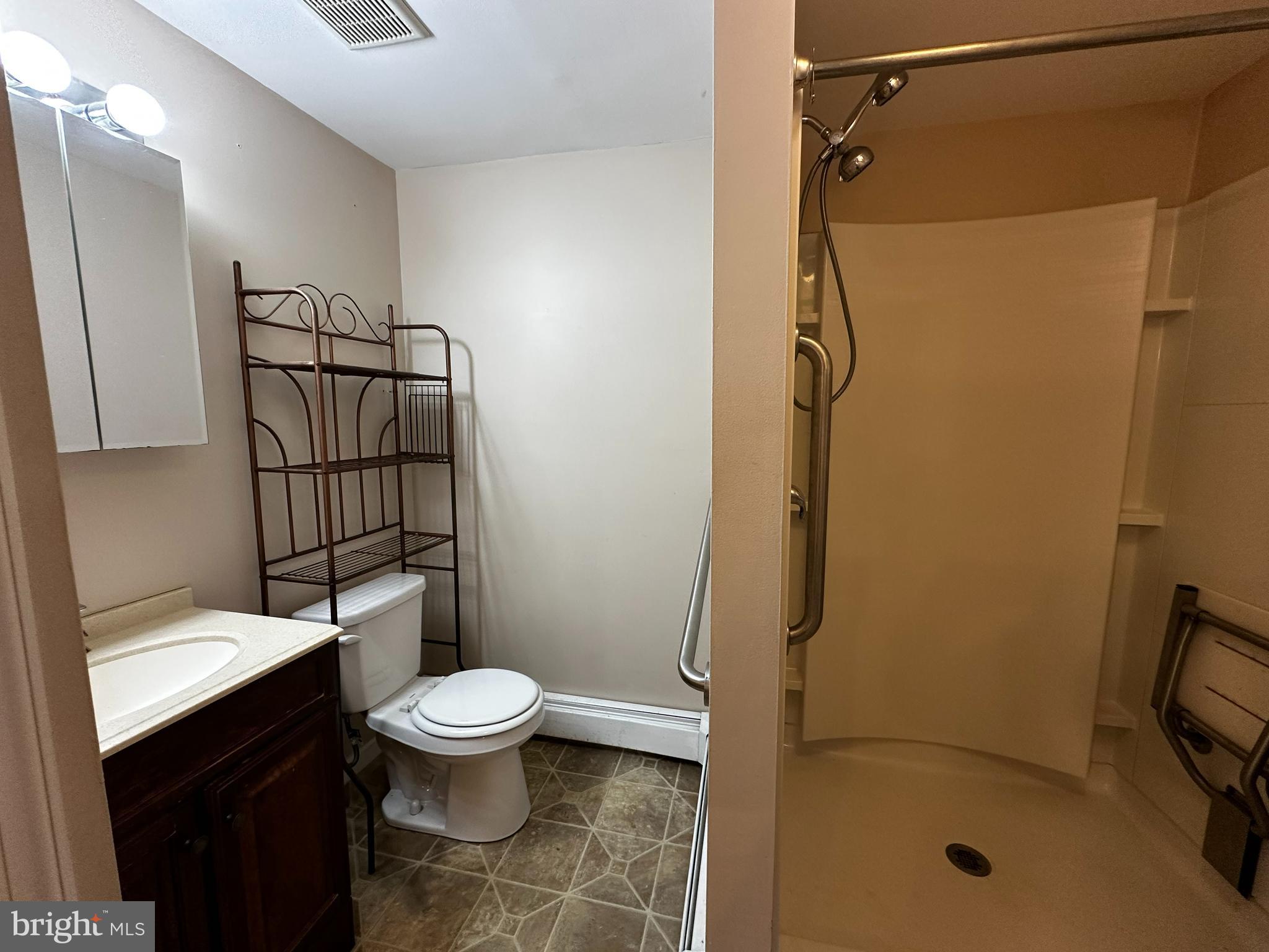 HAVERTOWN - Residential