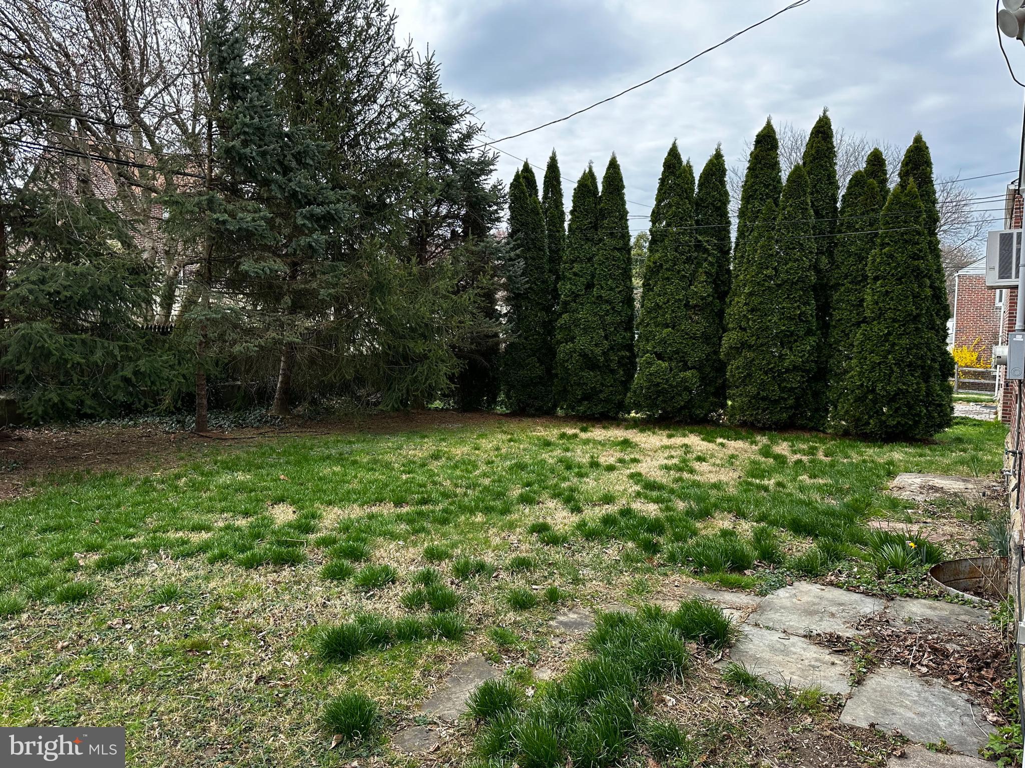 HAVERTOWN - Residential