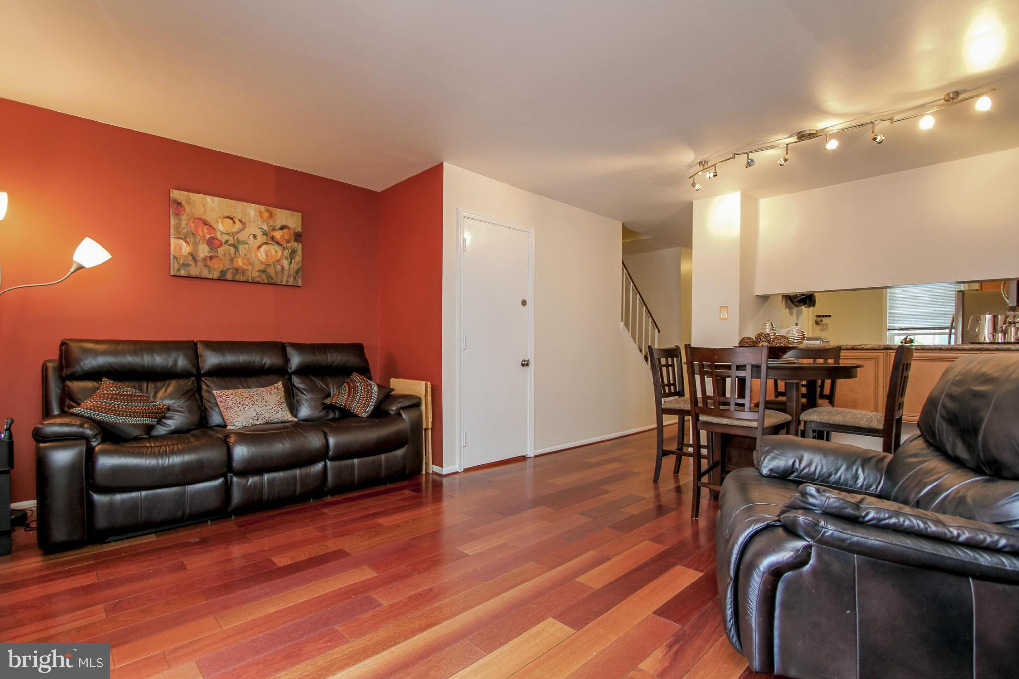 MARBLE HILL - Residential