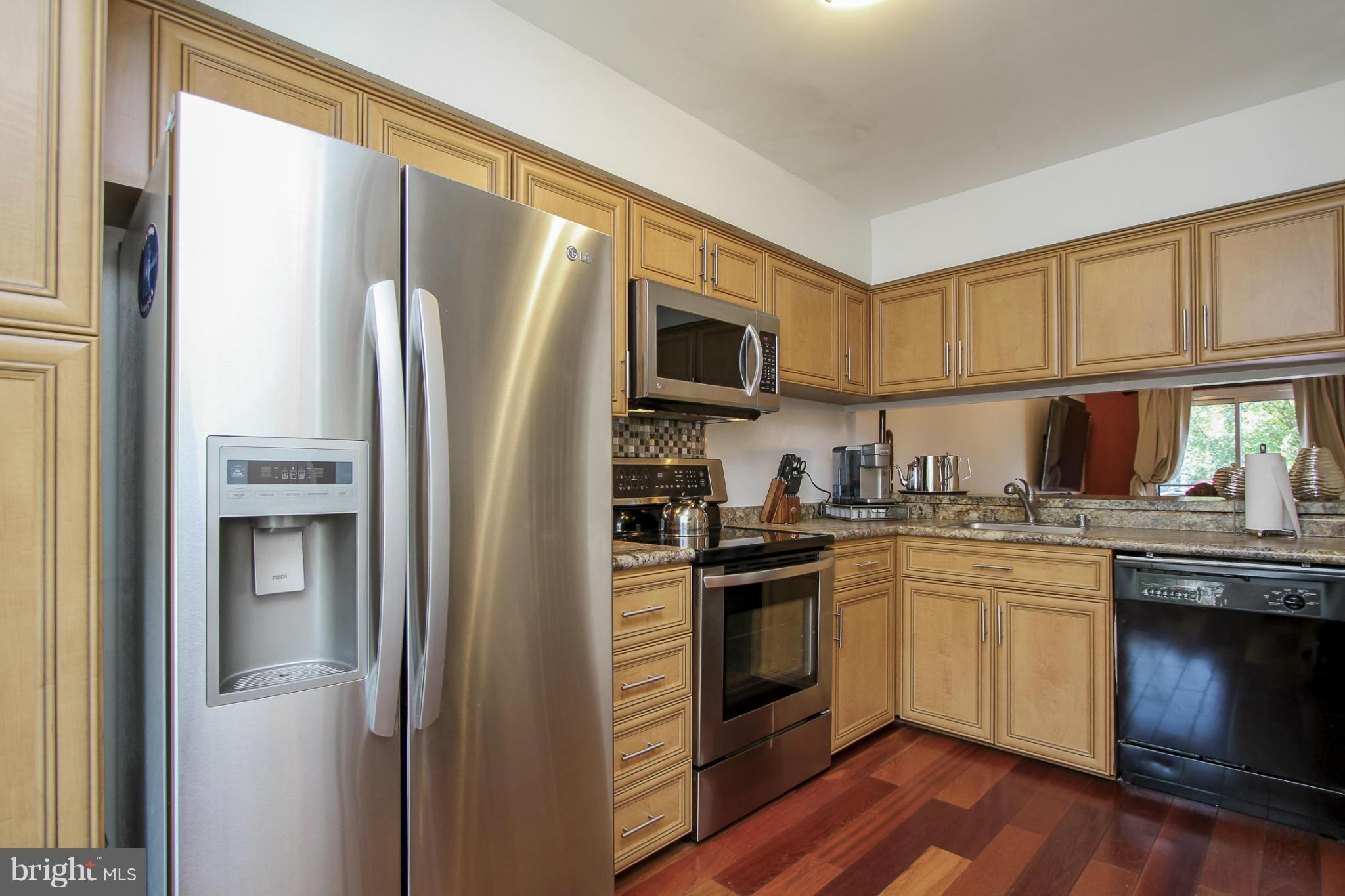 MARBLE HILL - Residential