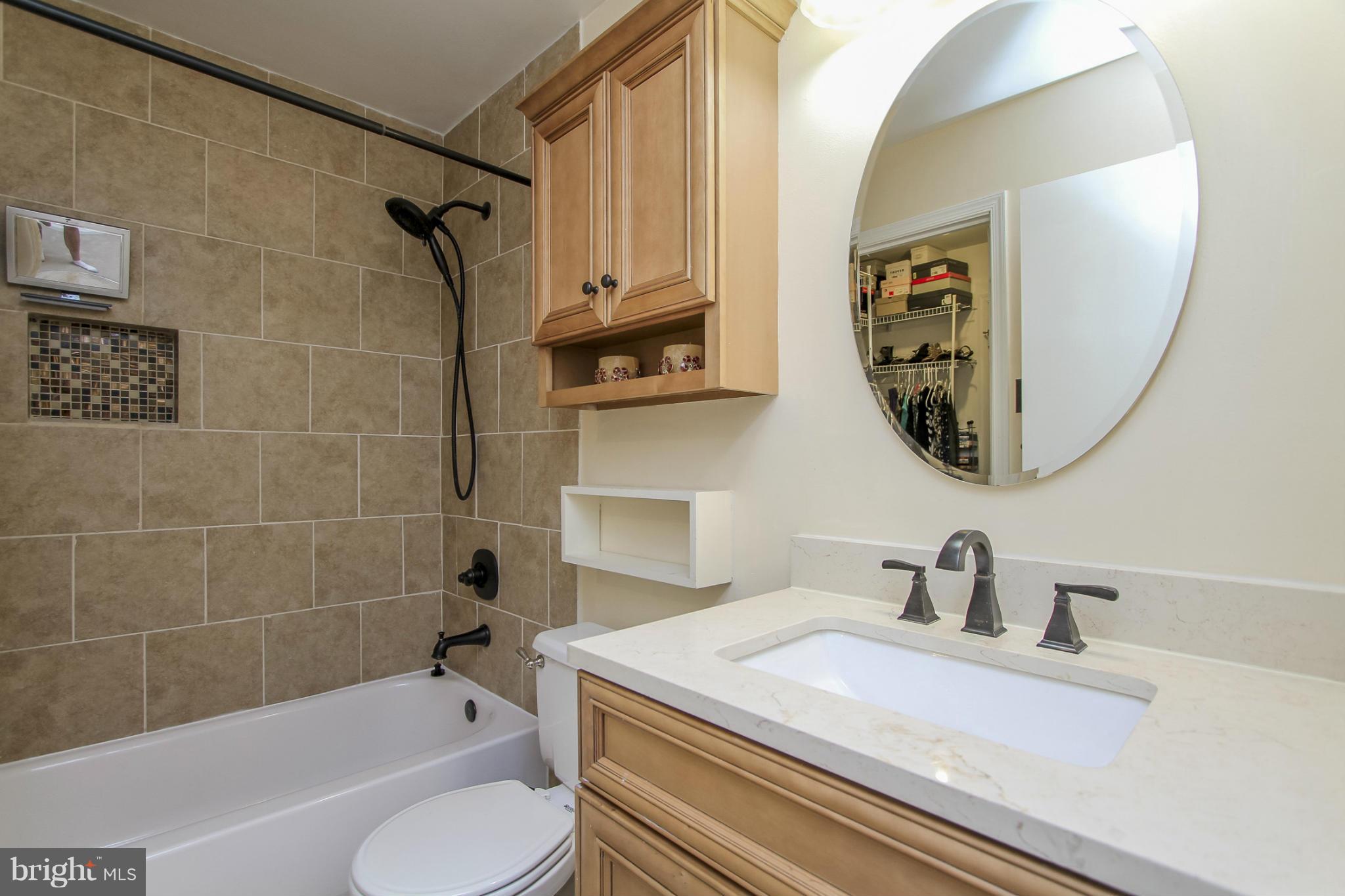 MARBLE HILL - Residential