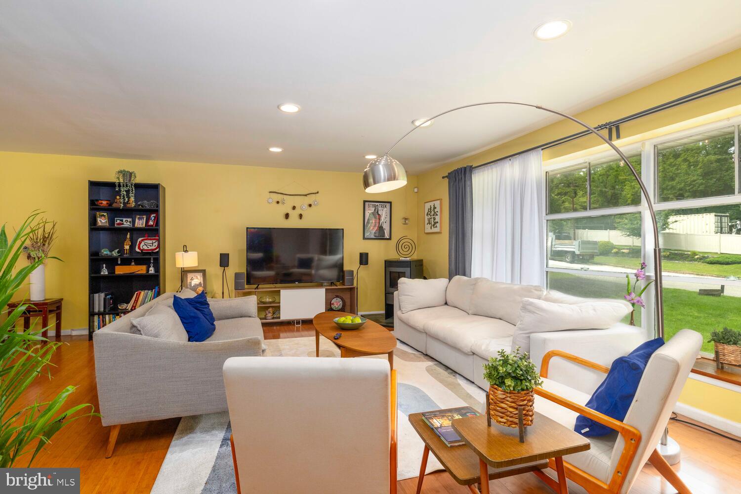 1030 ROCK CREEK DRIVE