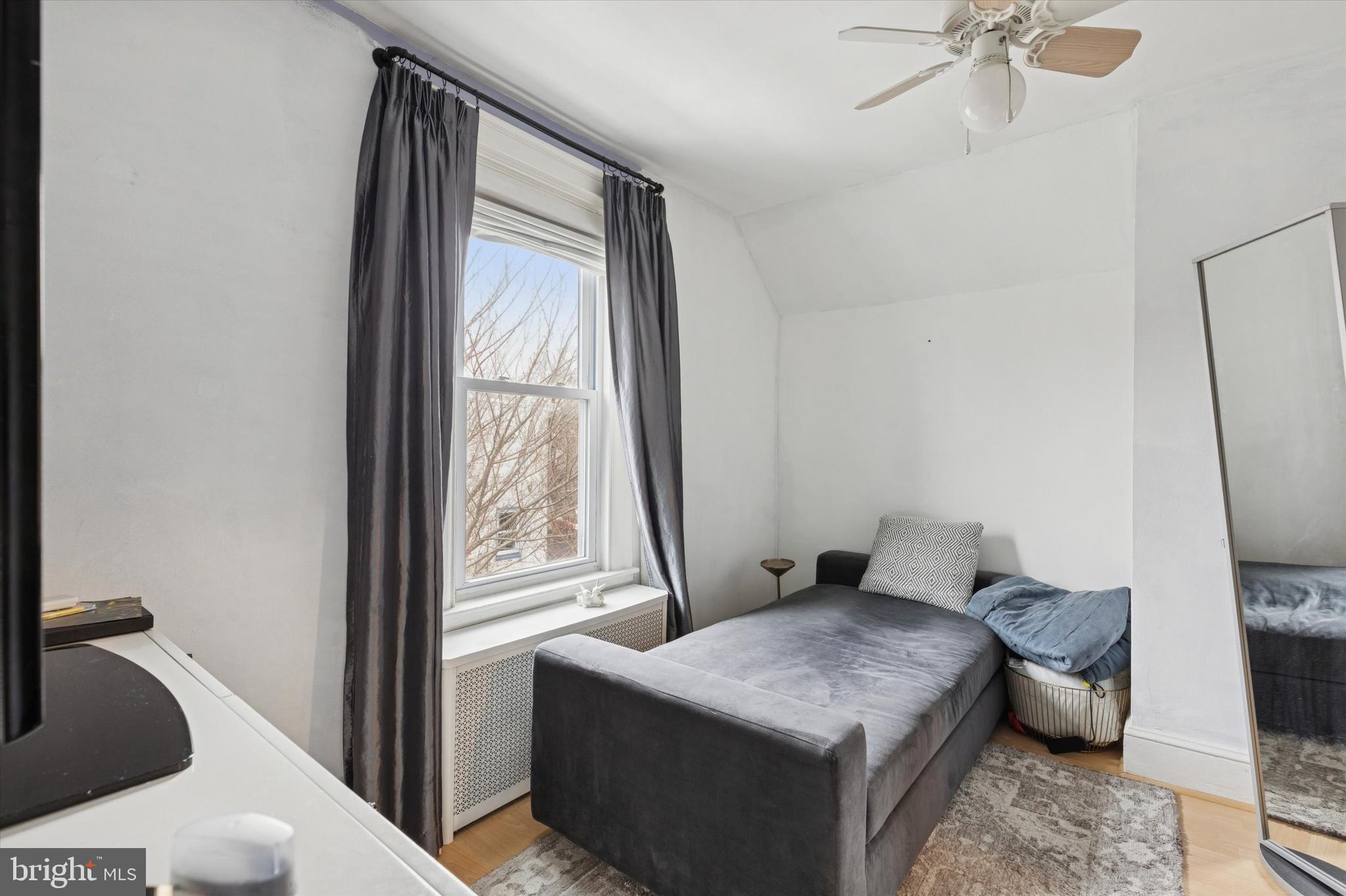 BELMONT HILLS - Residential