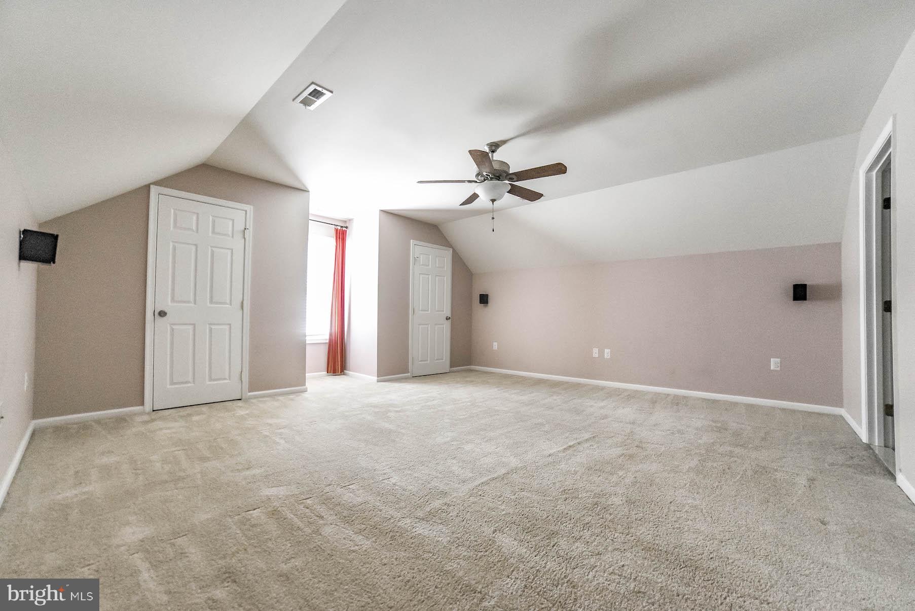 SAINT JAMES - Residential