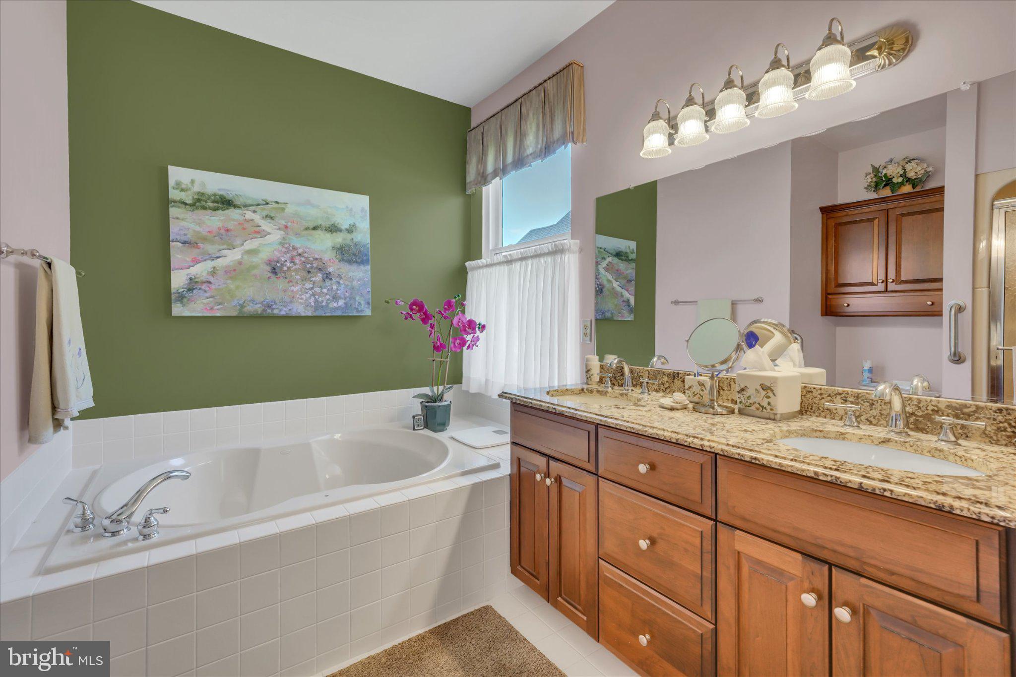 KINGSFIELD - Residential