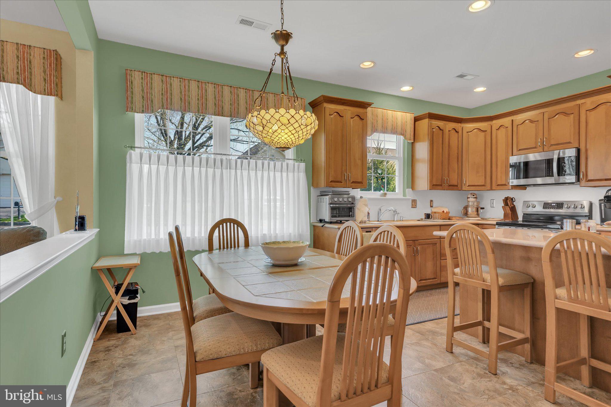 KINGSFIELD - Residential