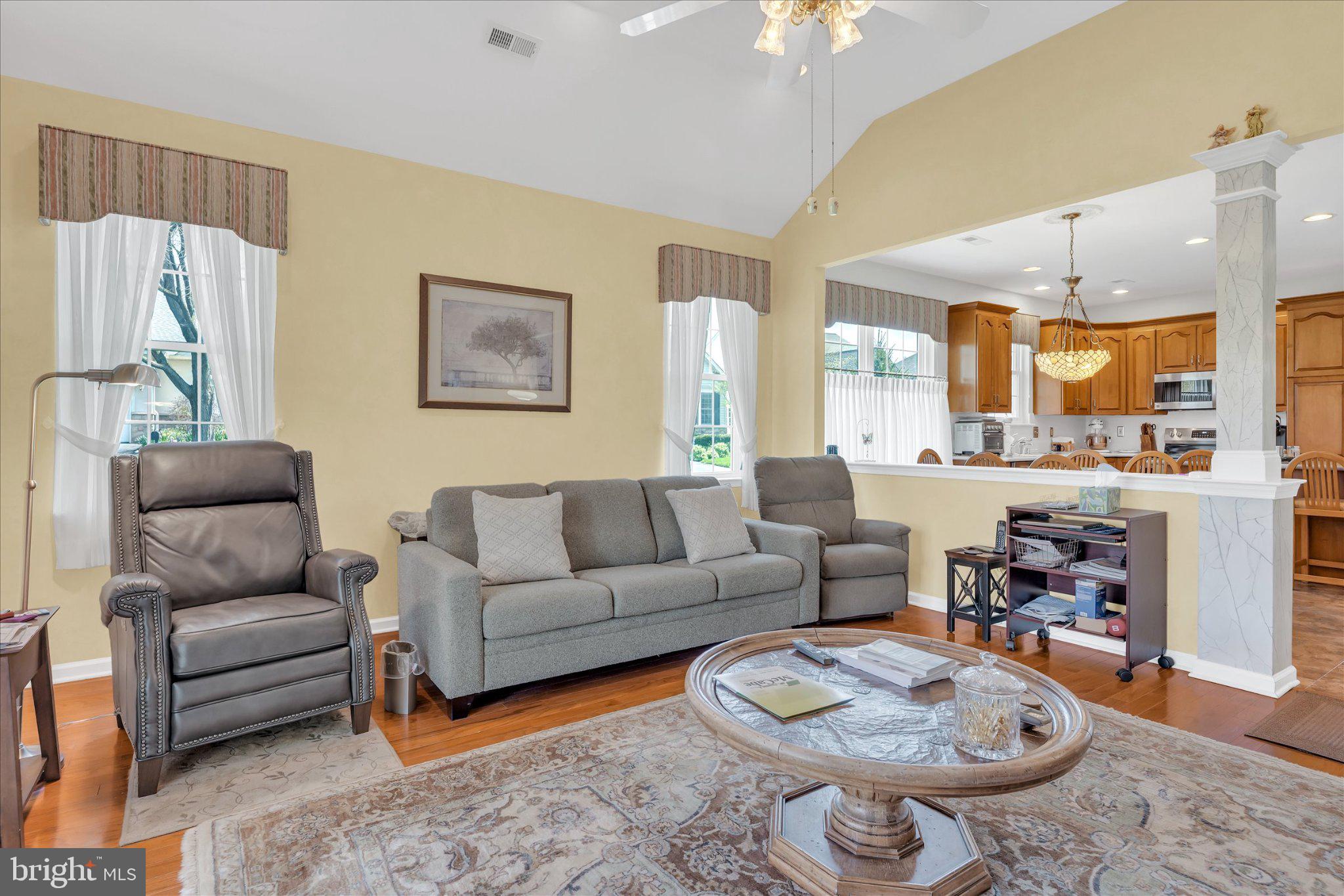 KINGSFIELD - Residential