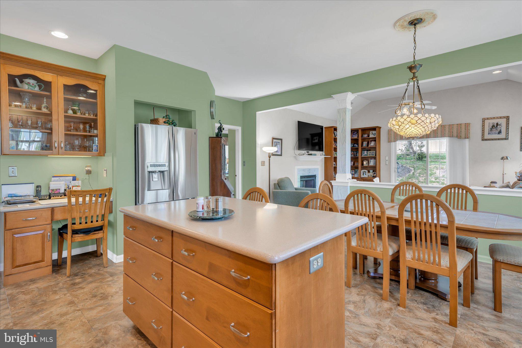 KINGSFIELD - Residential