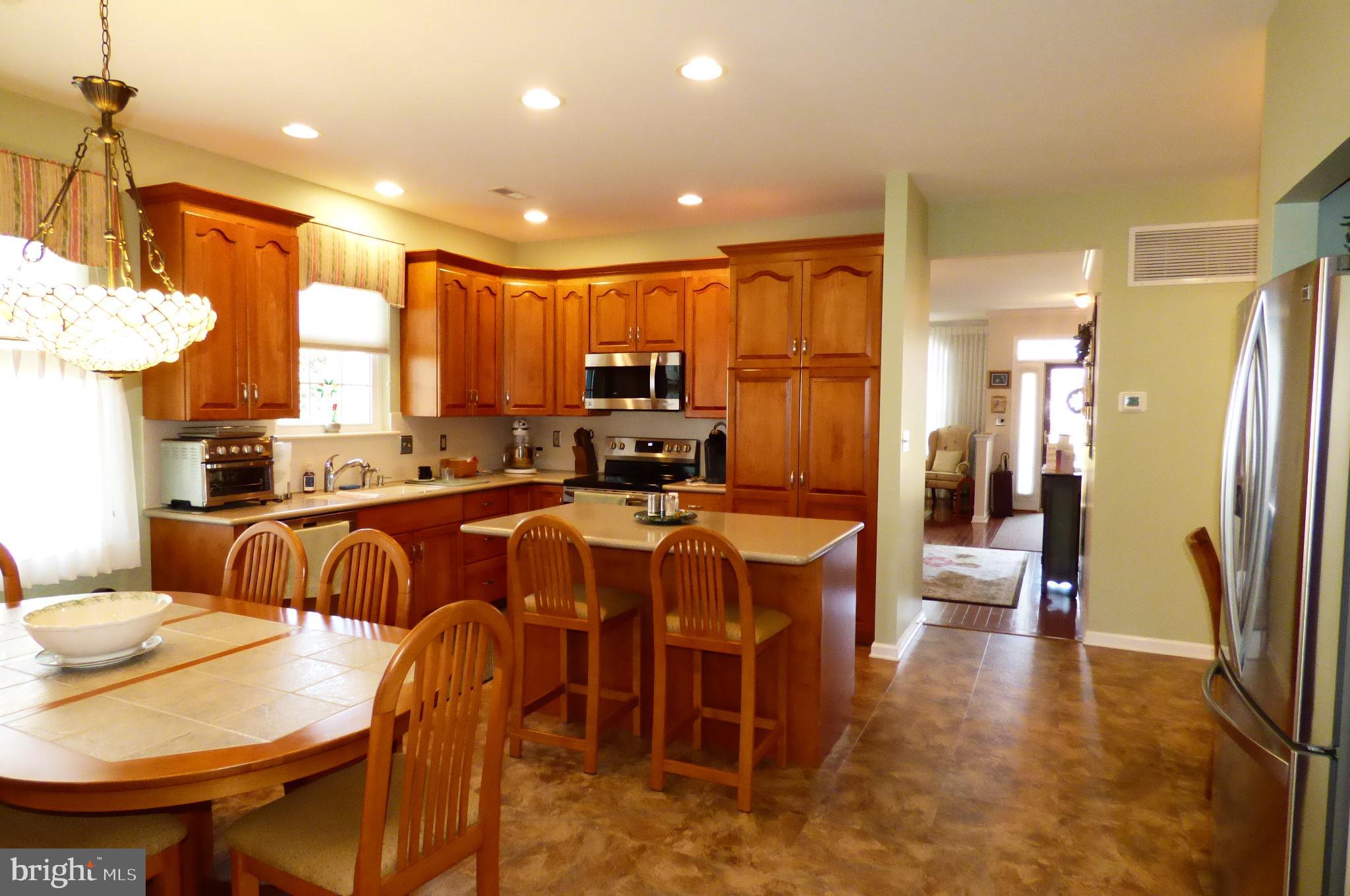 KINGSFIELD - Residential