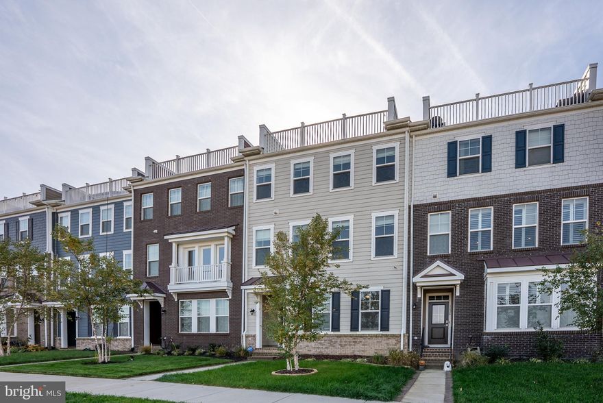 Come and check out this four-level townhome with so much to offer! This spacious home is super versatile, with bedrooms on the first and third floors. It can easily host a large gathering or guests for an extended stay without feeling cramped.  The primary suite has a sizable closet too. And guess what? The fourth-level rooftop deck has an amazing view of the Potomac River!