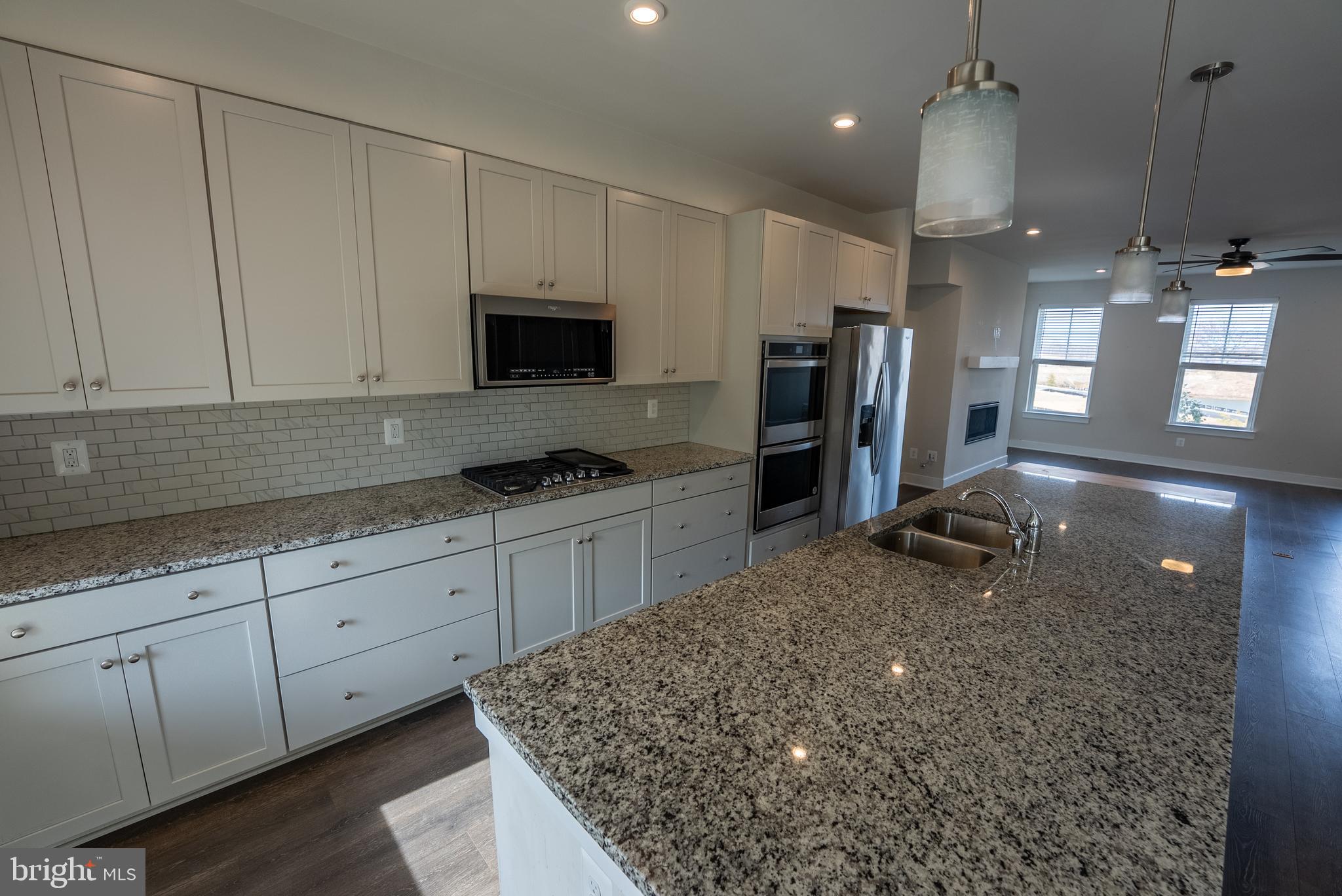 POTOMAC SHORES - Residential Lease