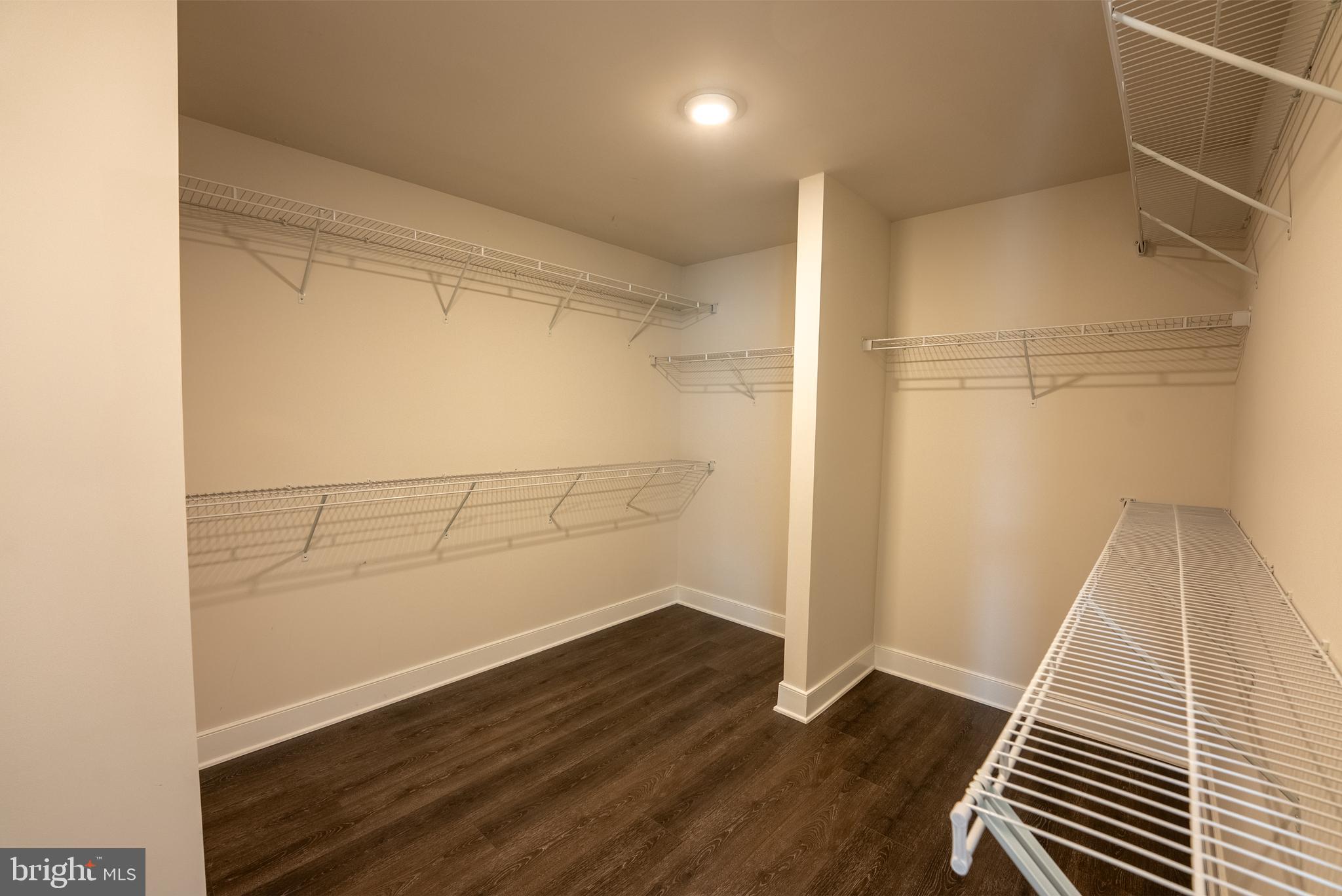 POTOMAC SHORES - Residential Lease