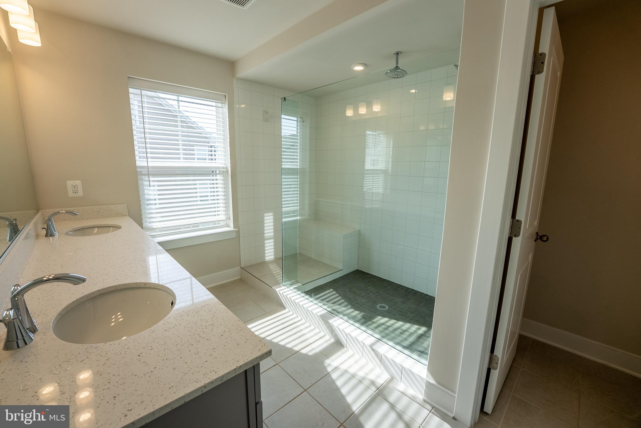 POTOMAC SHORES - Residential Lease