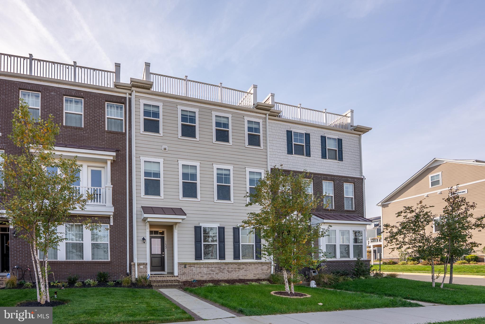 POTOMAC SHORES - Residential Lease