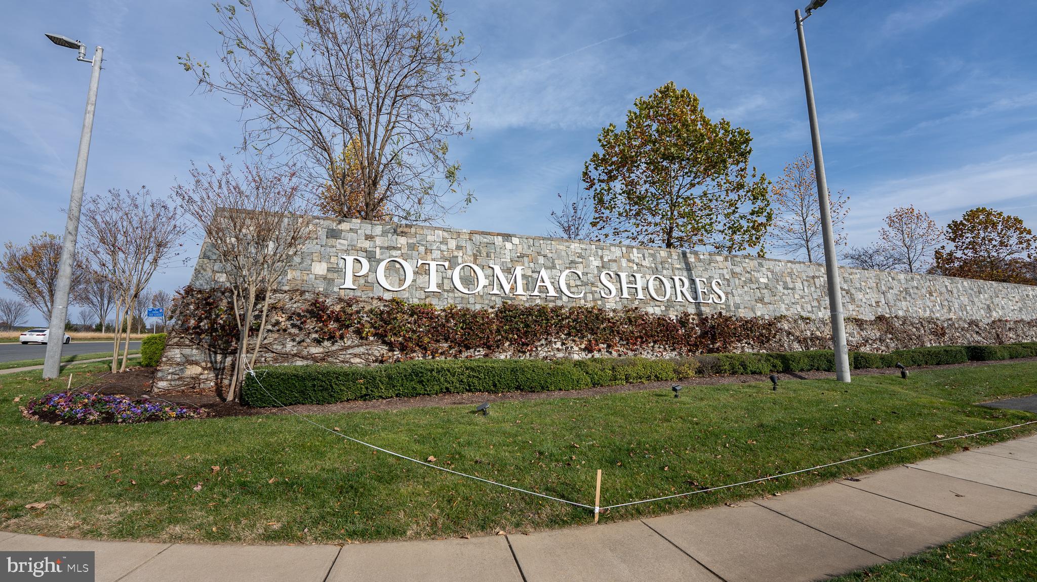 POTOMAC SHORES - Residential Lease