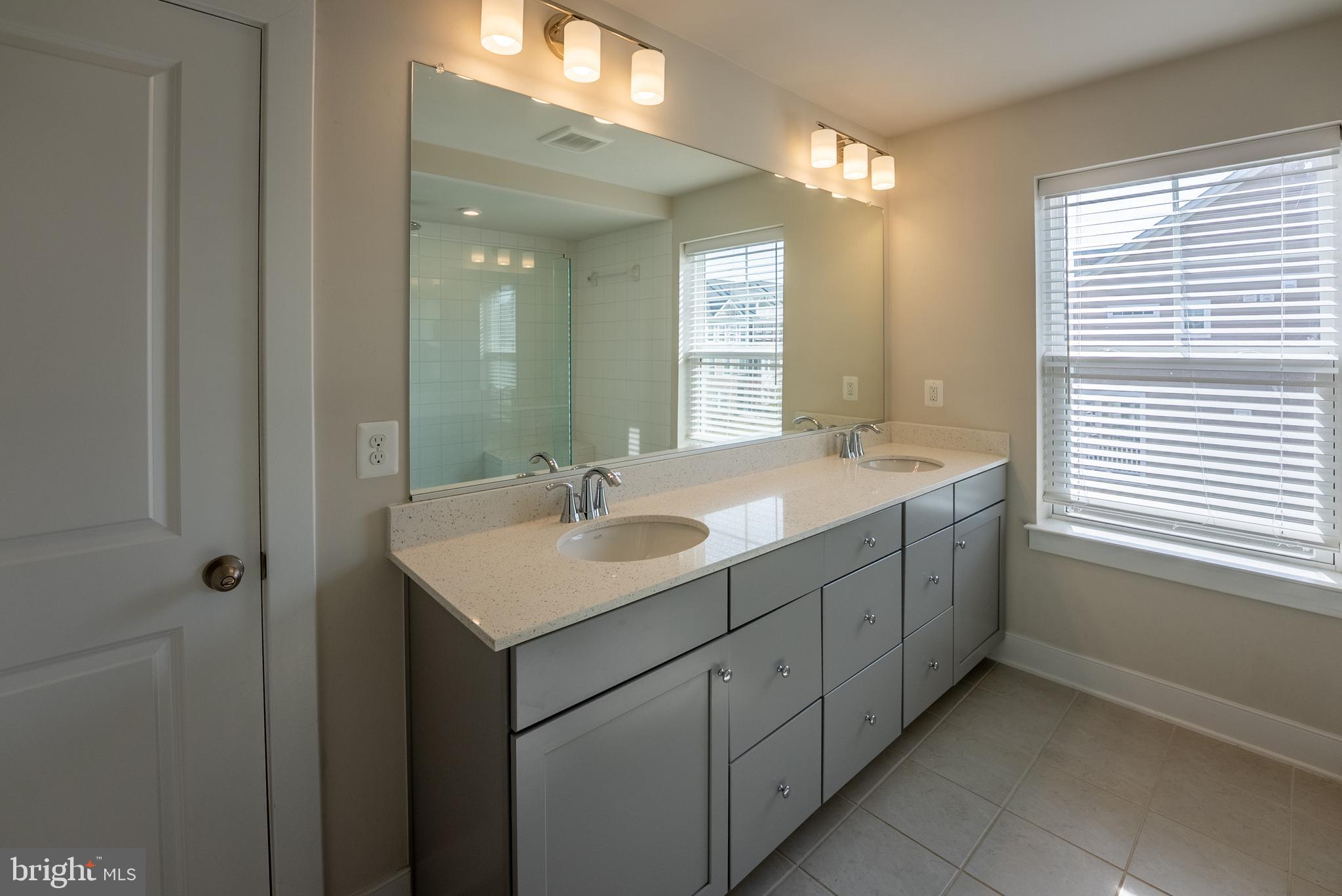 POTOMAC SHORES - Residential Lease