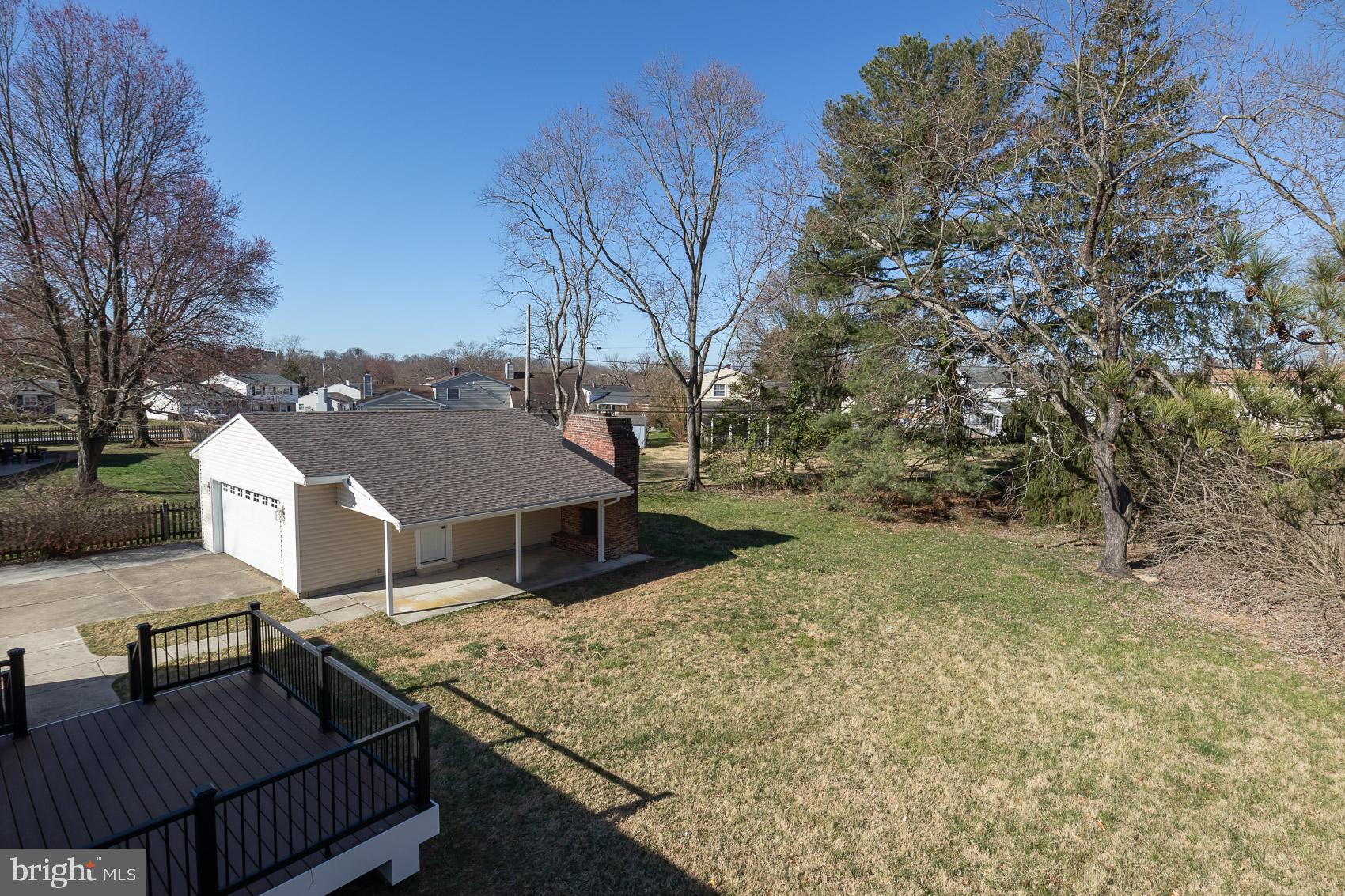 YORK MANOR - Residential