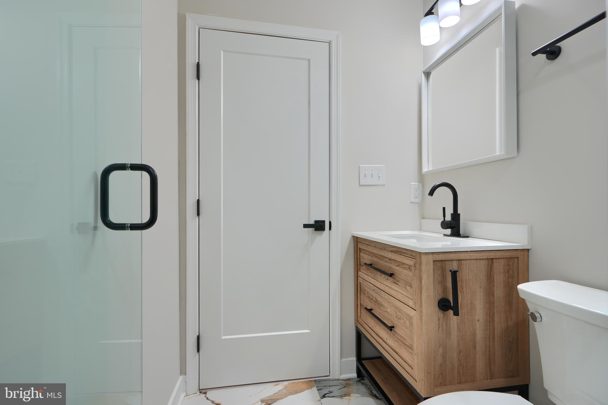 YORK MANOR - Residential