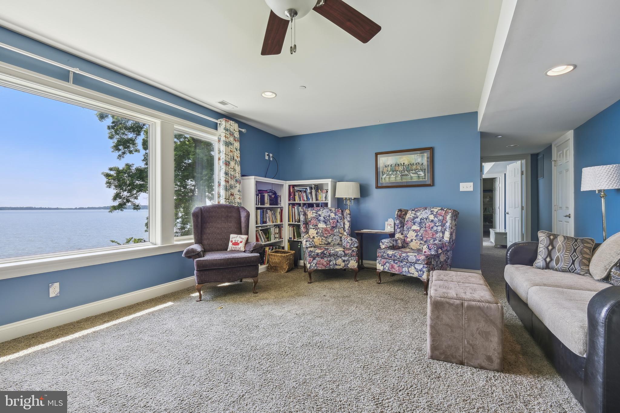 BARRISON POINT - Residential