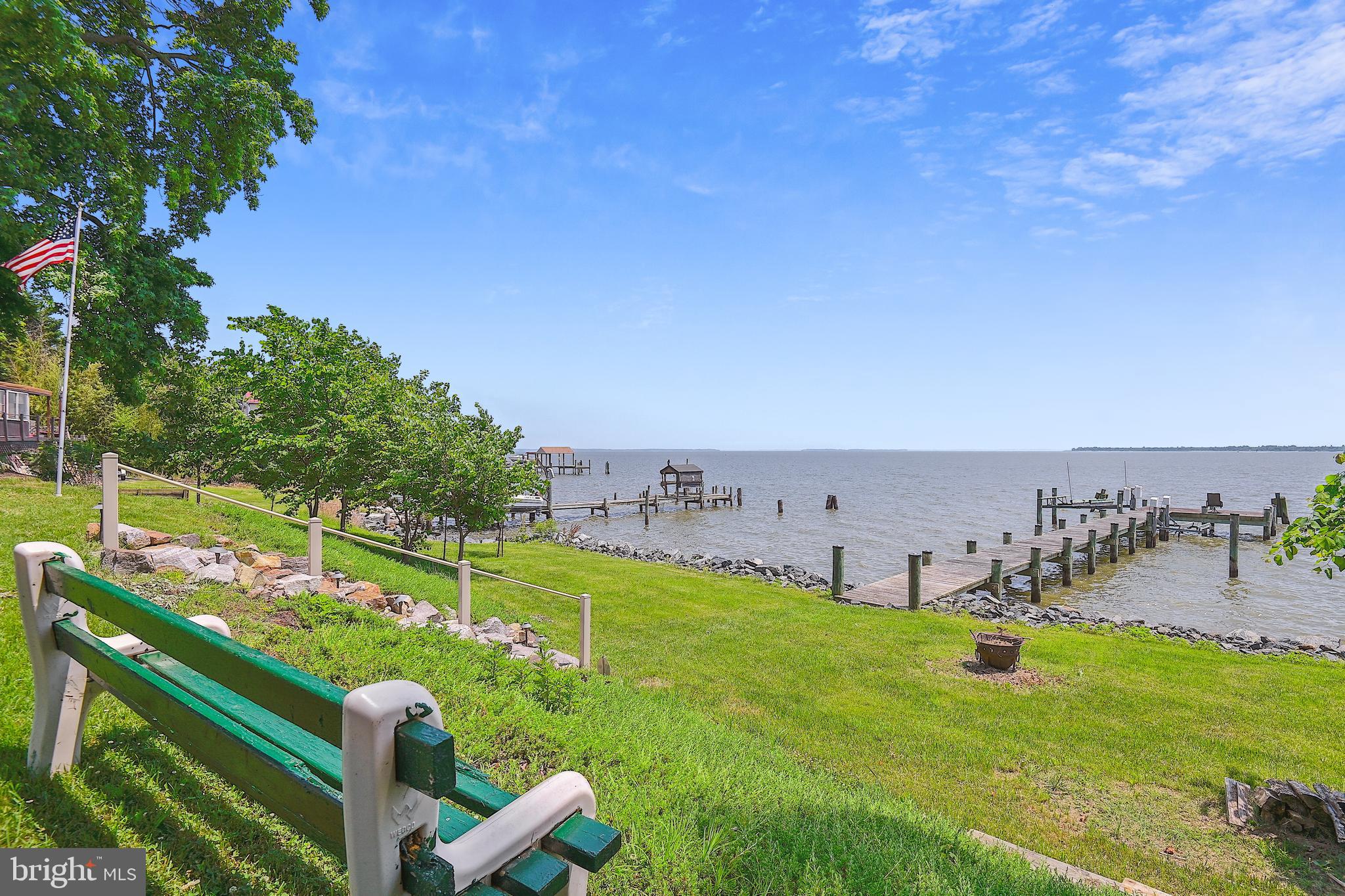 BARRISON POINT - Residential