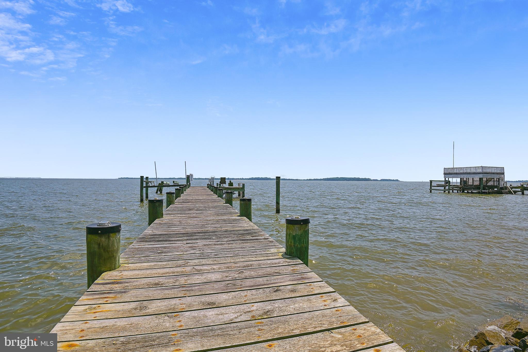 BARRISON POINT - Residential