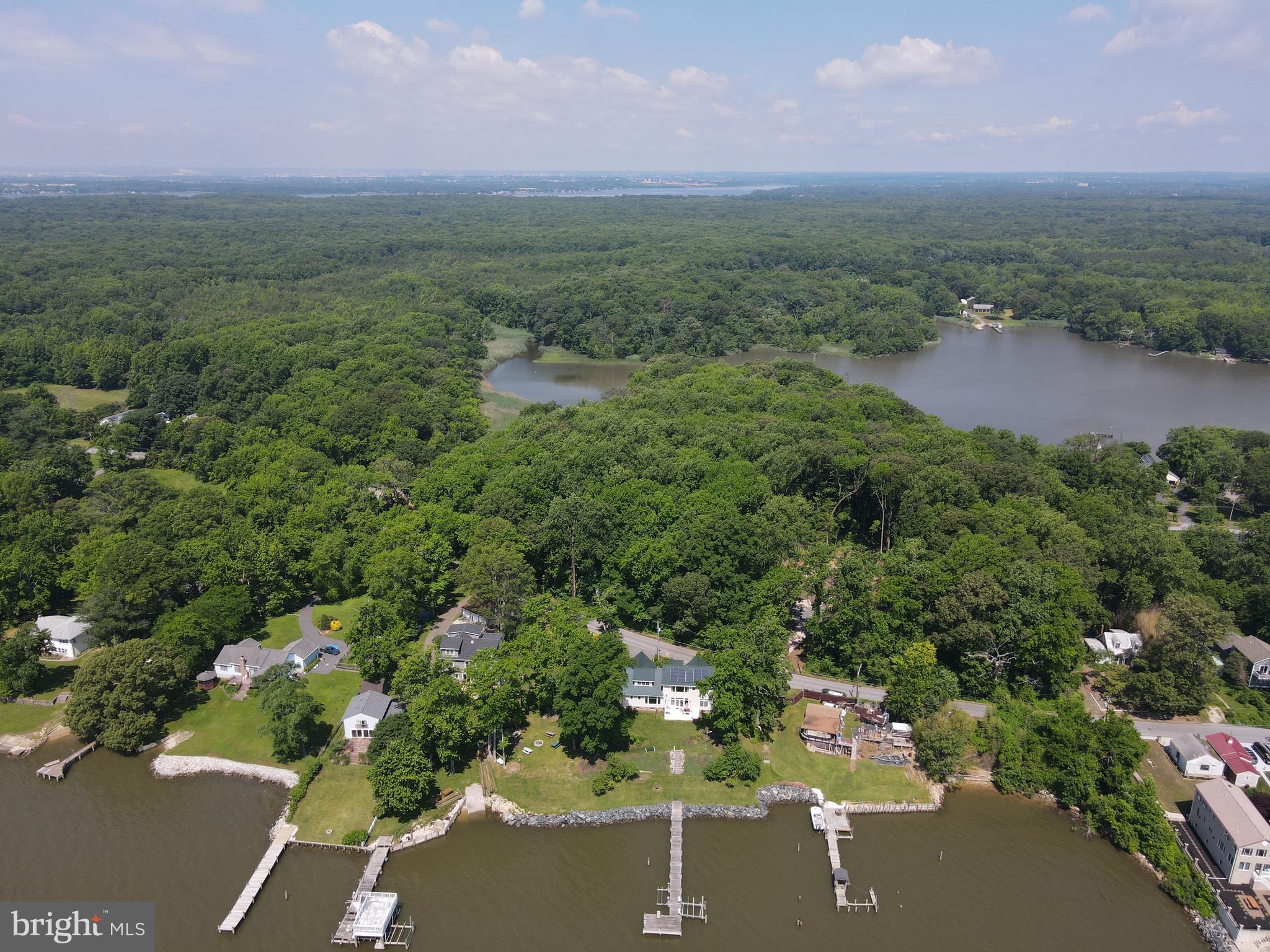 BARRISON POINT - Residential