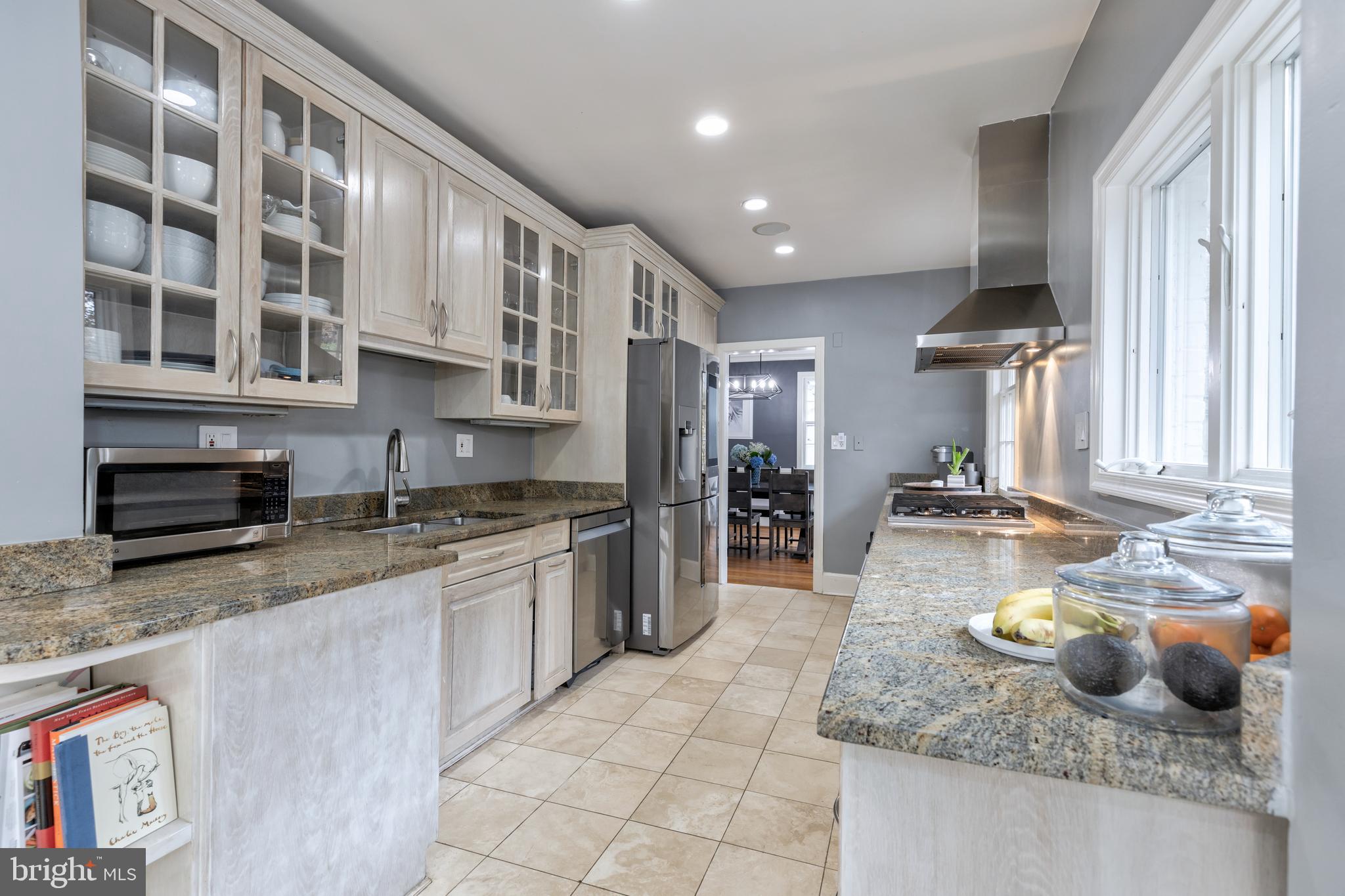 ROLLINGWOOD - Residential