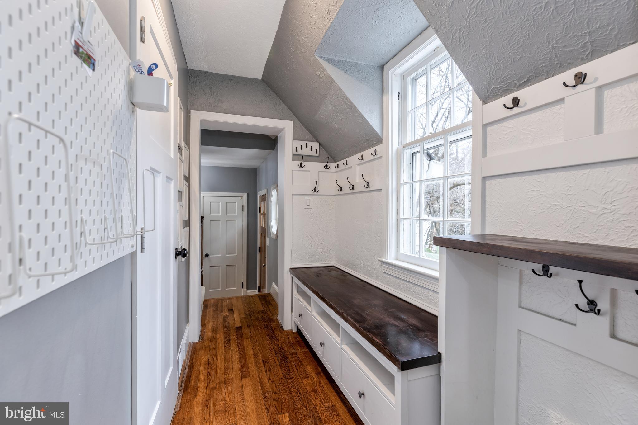 ROLLINGWOOD - Residential