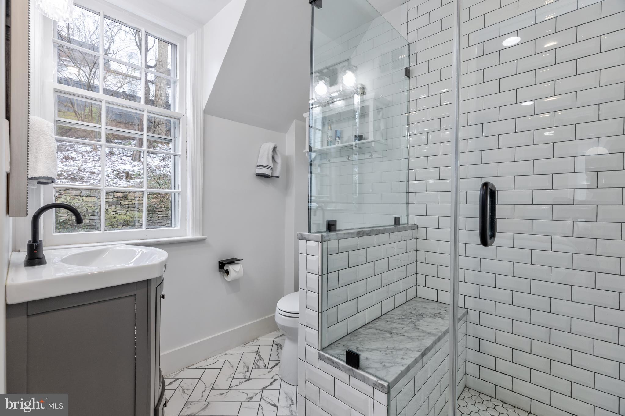 ROLLINGWOOD - Residential