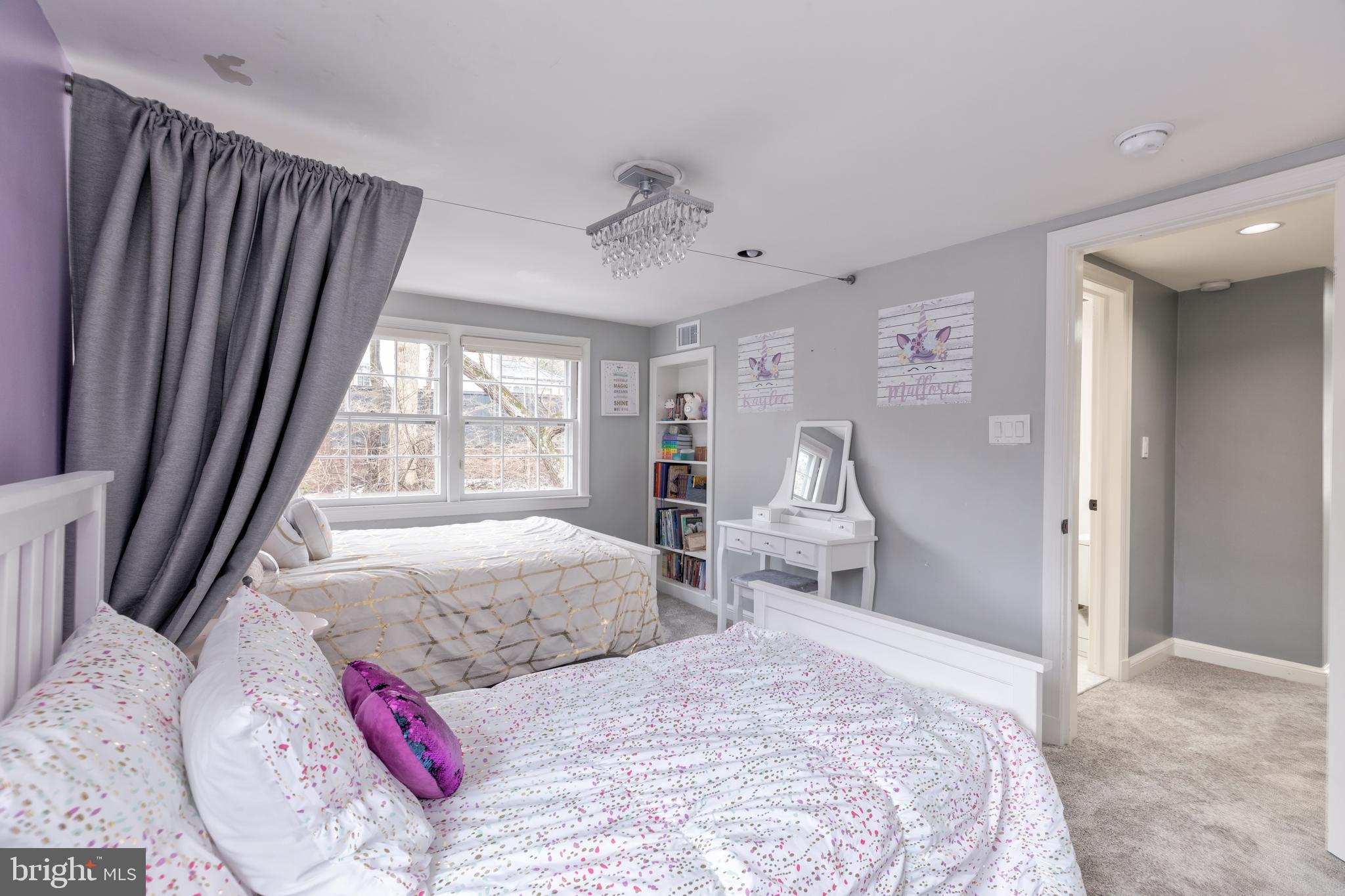 ROLLINGWOOD - Residential