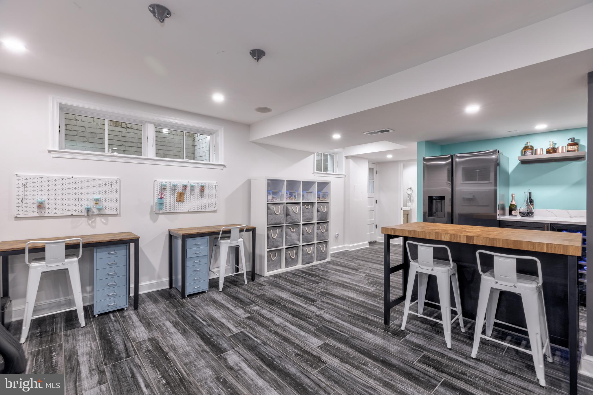 ROLLINGWOOD - Residential