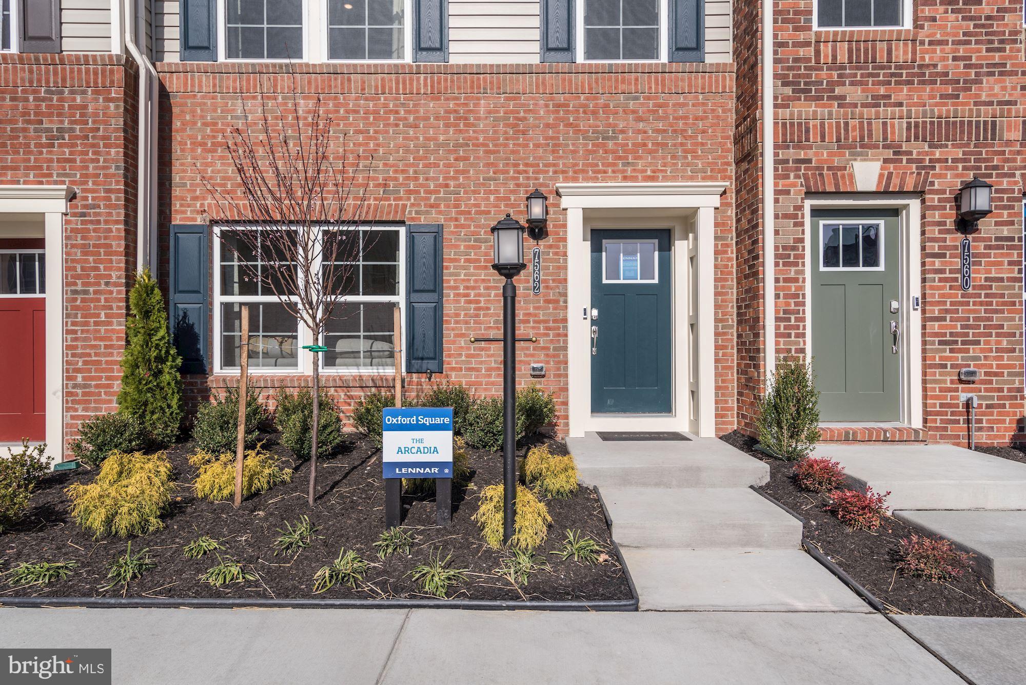 OXFORD SQUARE - Residential