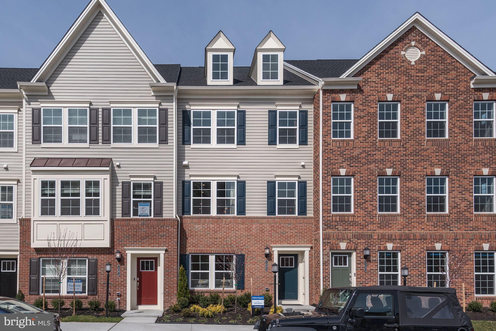 OXFORD SQUARE - Residential