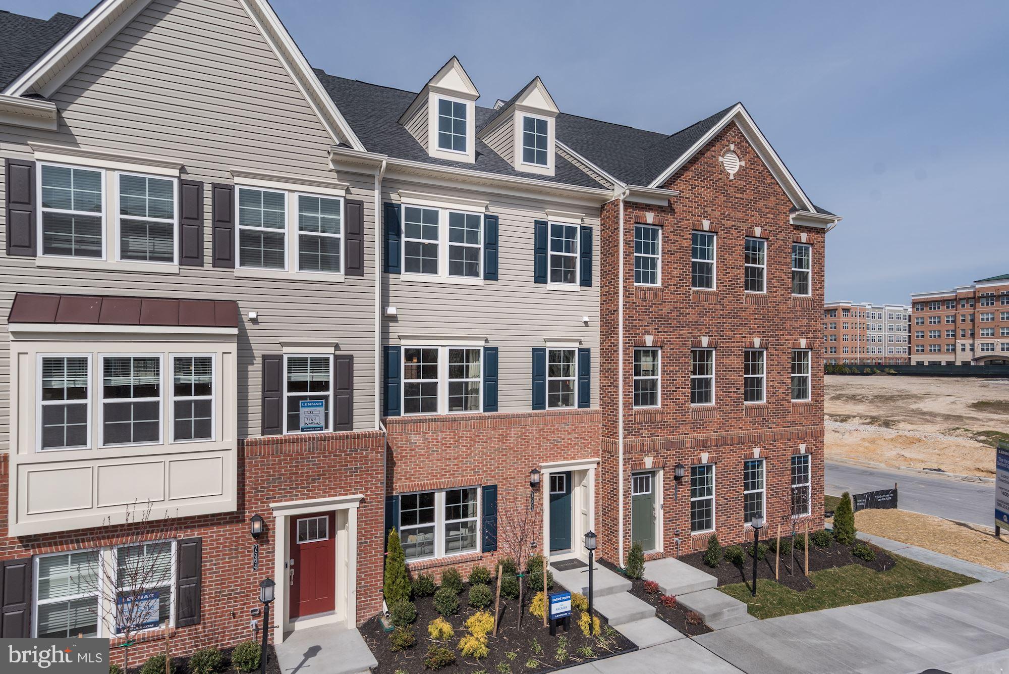 OXFORD SQUARE - Residential