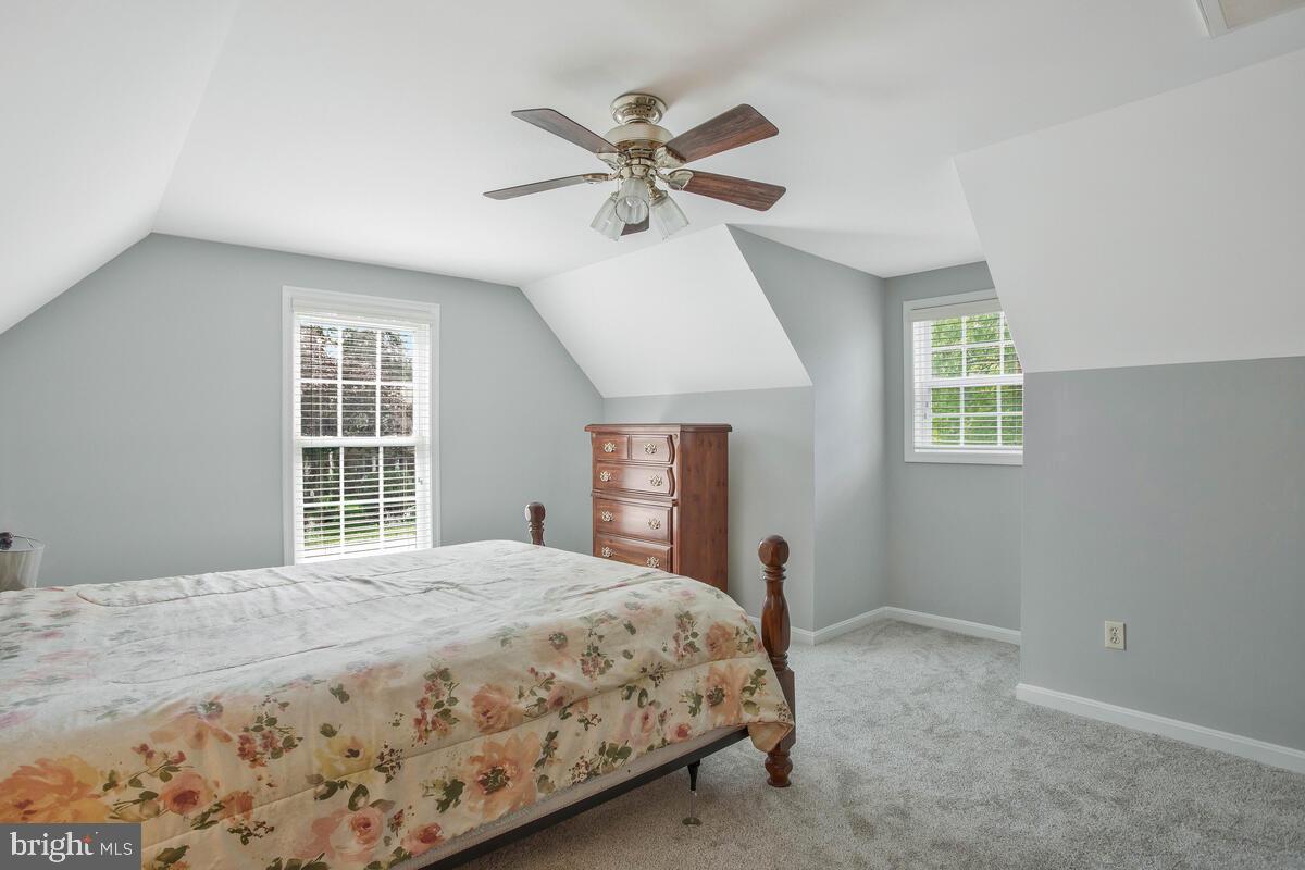 LONG BEACH - Residential