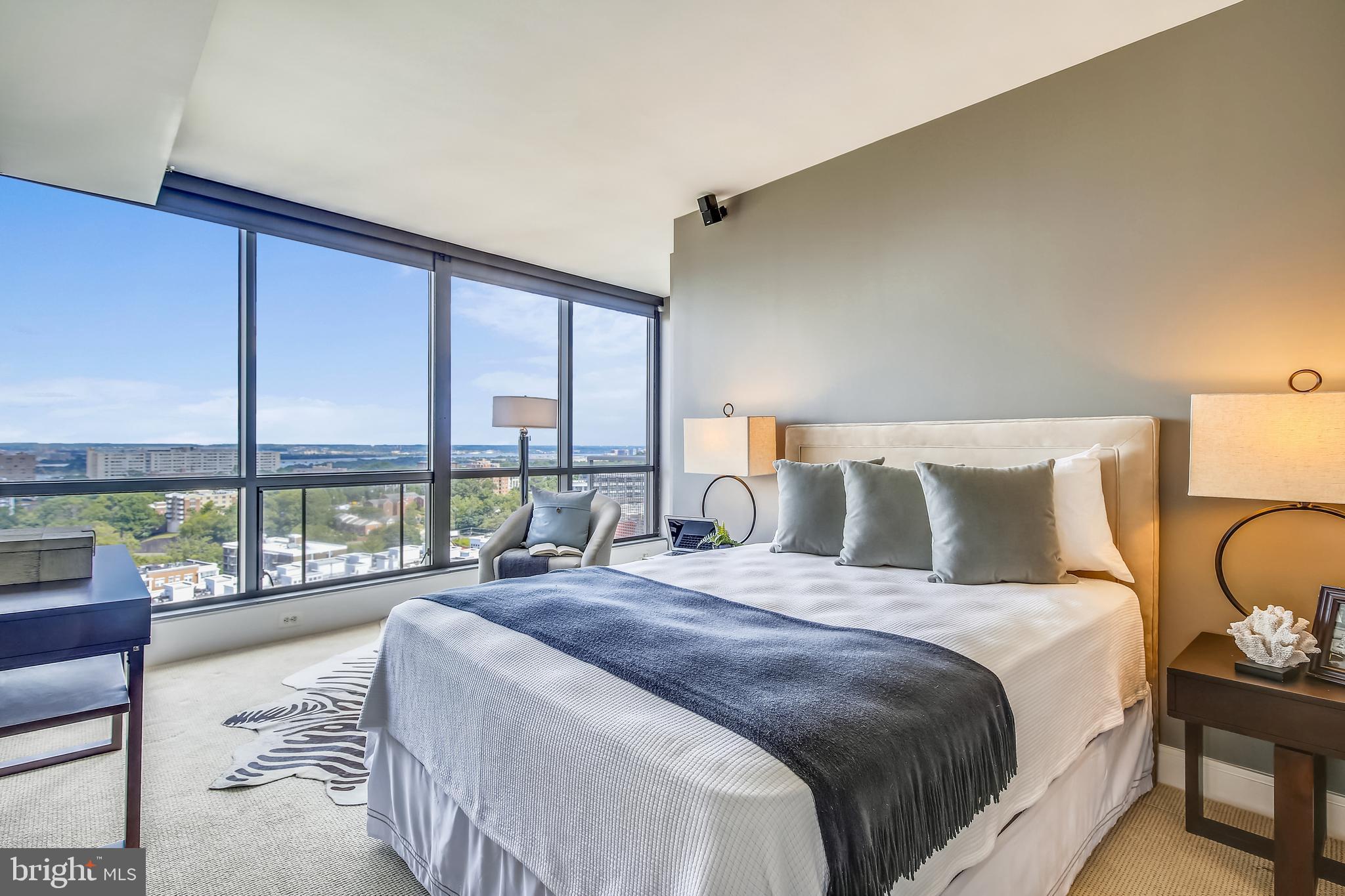 ODYSSEY - Residential Lease