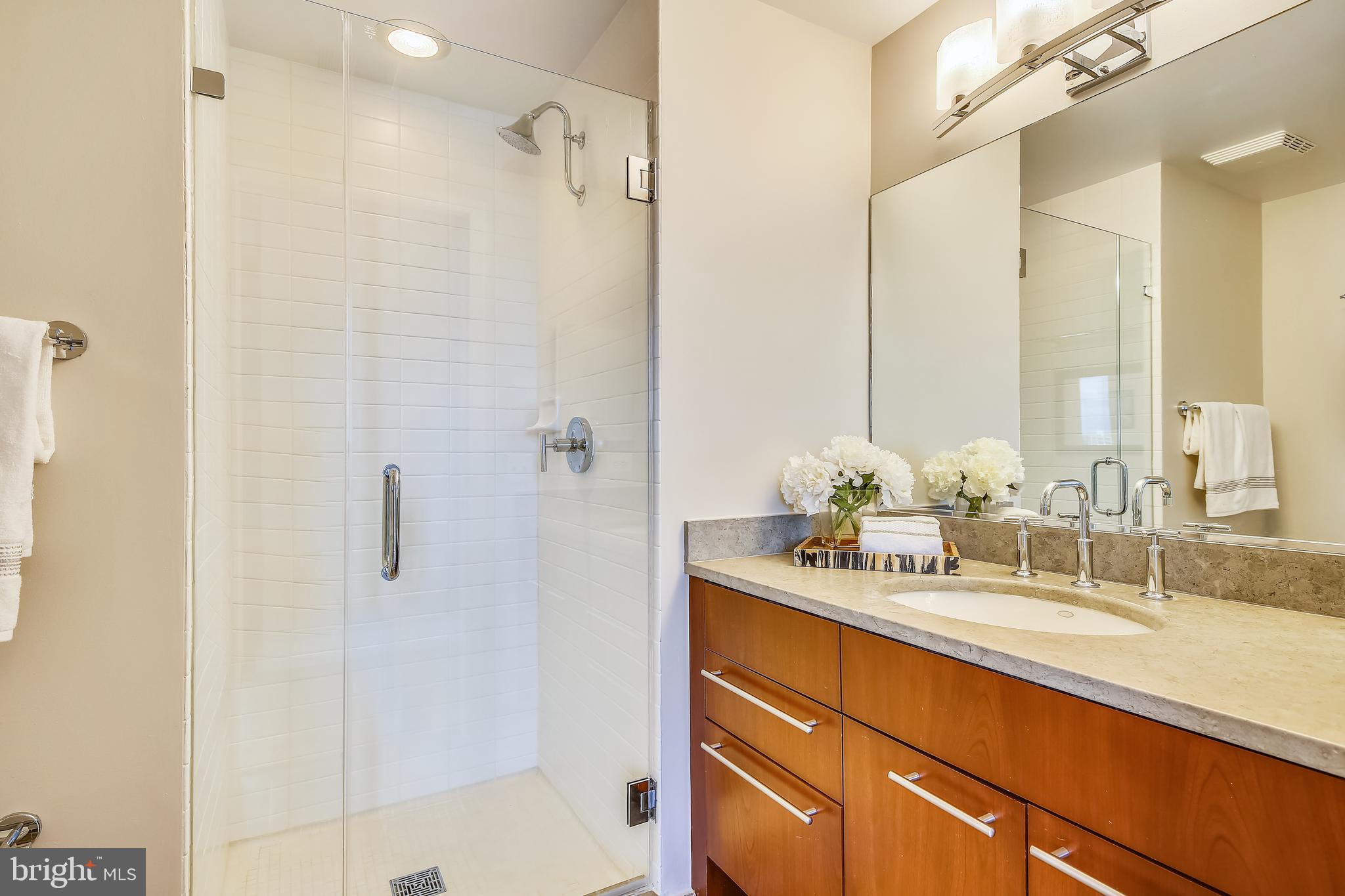 ODYSSEY - Residential Lease