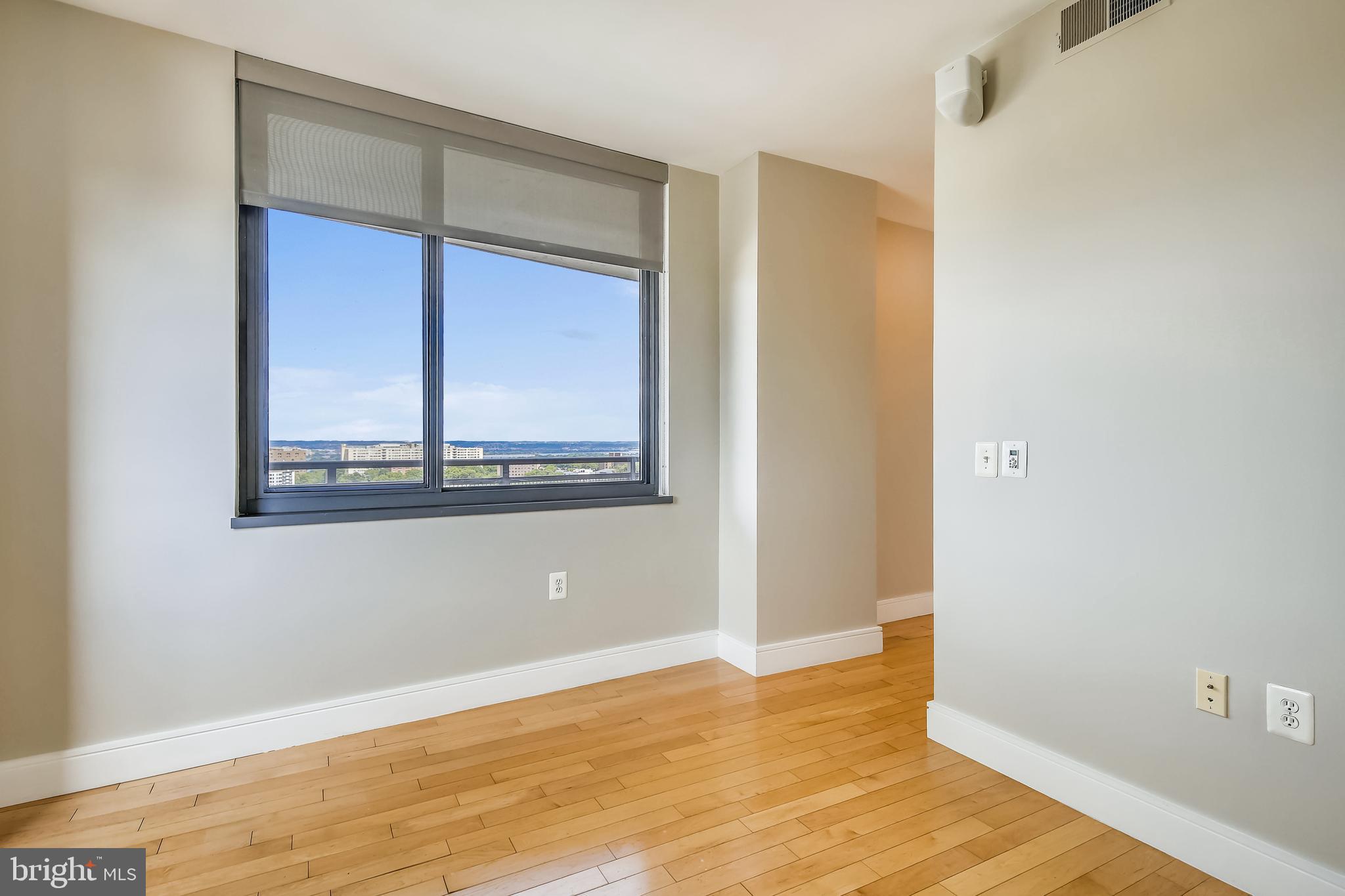 ODYSSEY - Residential Lease