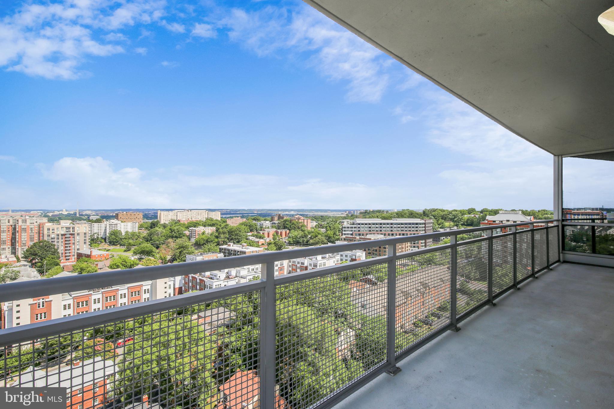 ODYSSEY - Residential Lease