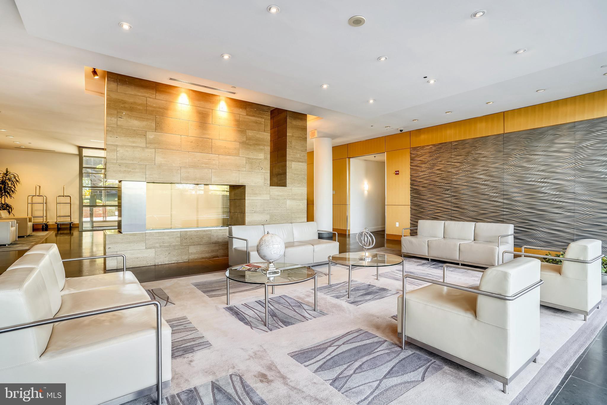 ODYSSEY - Residential Lease