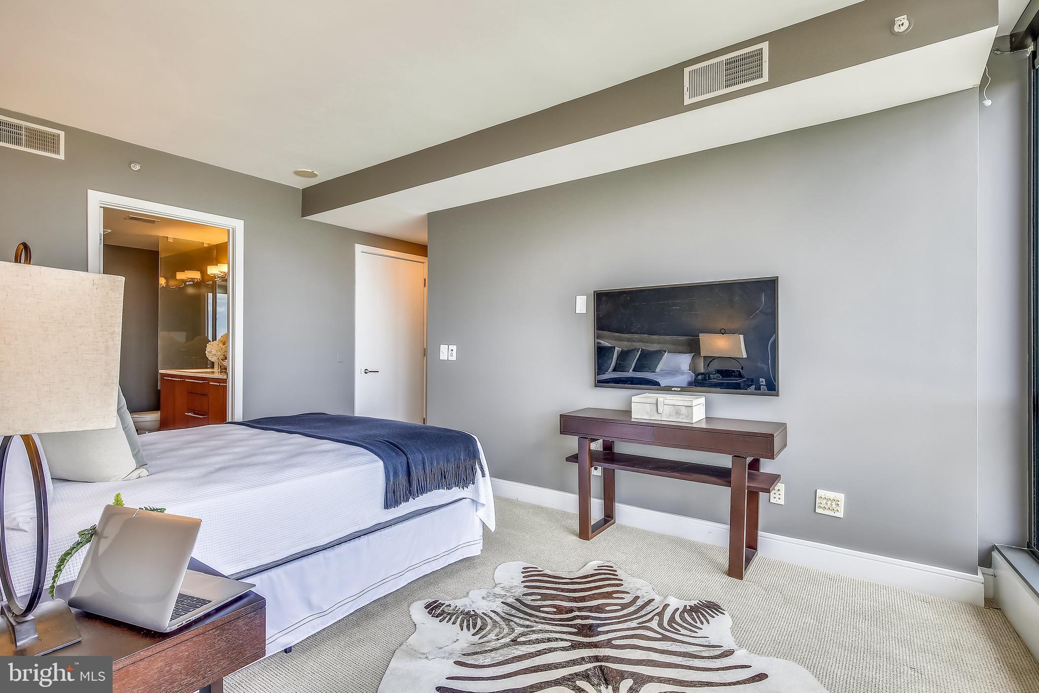 ODYSSEY - Residential Lease