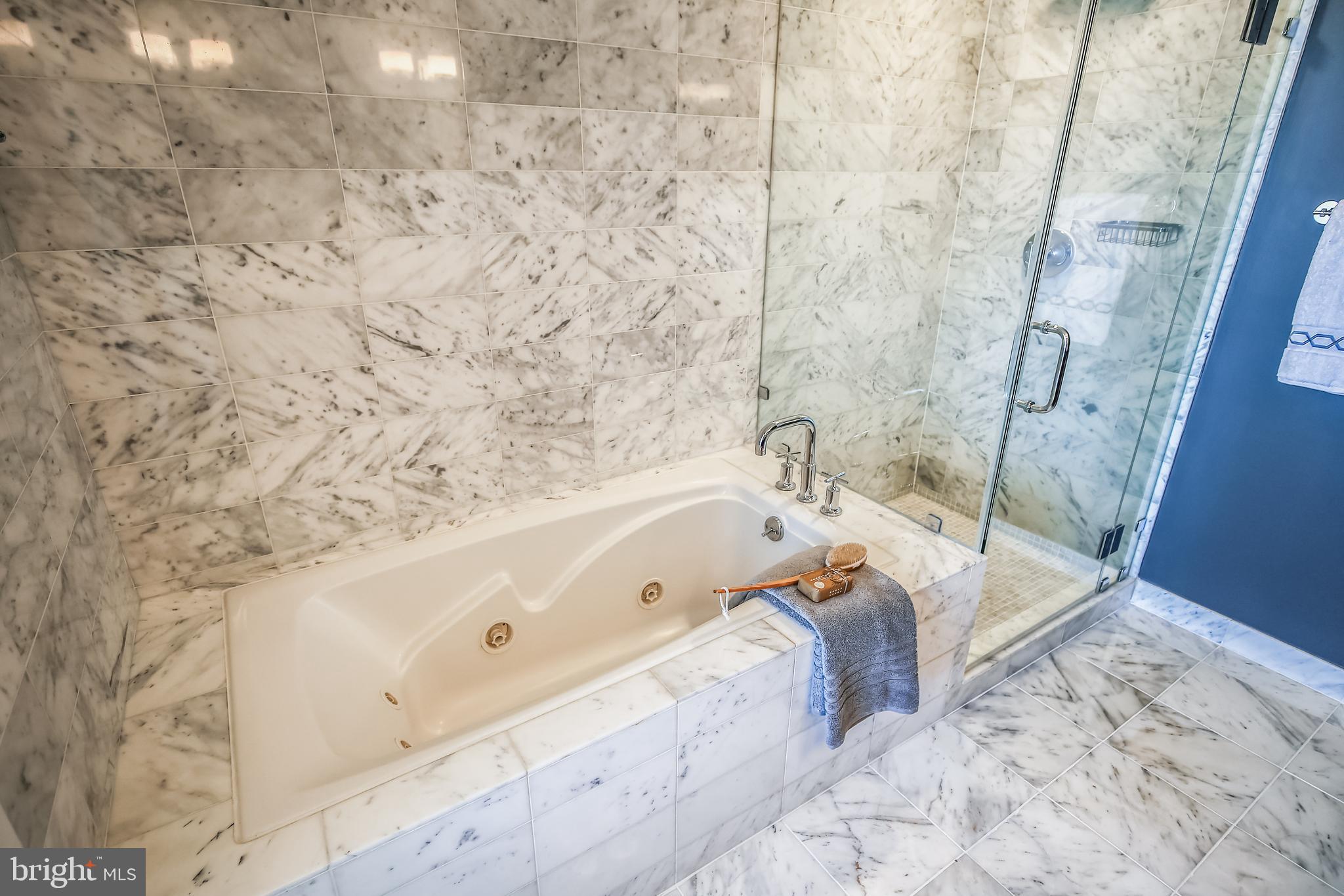 ODYSSEY - Residential Lease