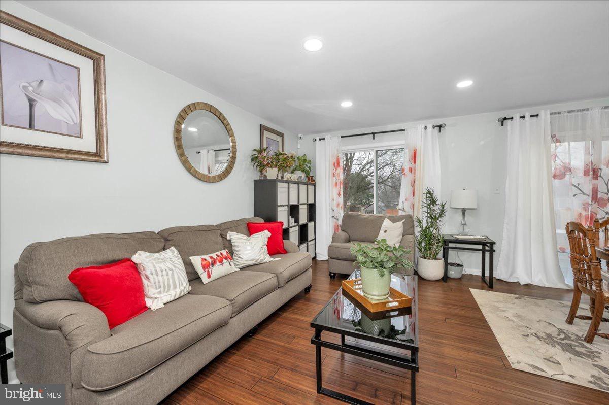 DISCOVERY - Residential